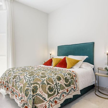 Apartamento Living By Cathedral Sevilla Eksteriør billede