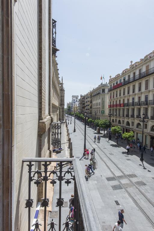 Apartamento Living By Cathedral Sevilla Eksteriør billede